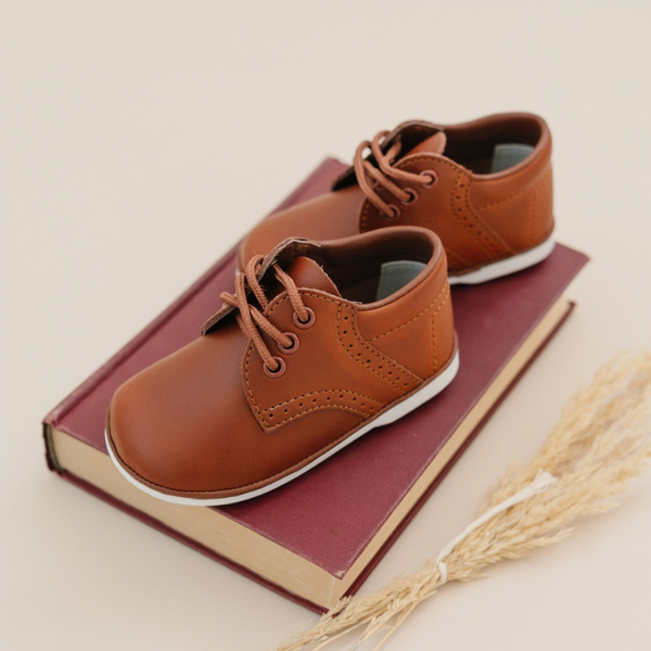 James Leather Lace Up Cognac