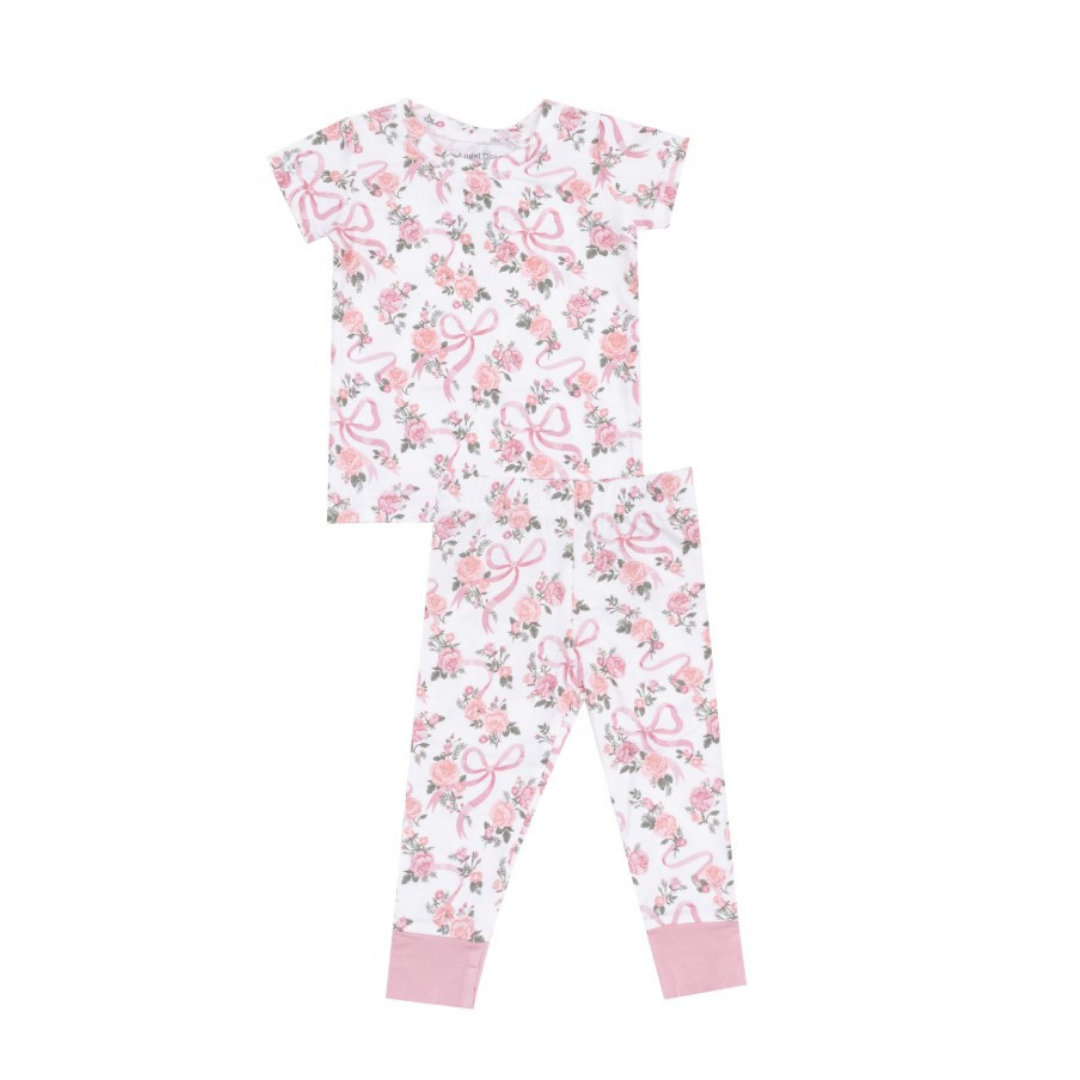 pink roses and bows print on the pajama set